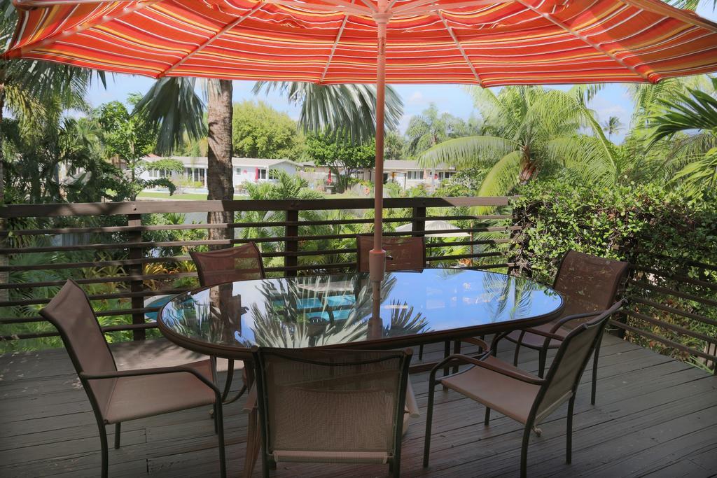 The Cabanas Guesthouse & Spa - Gay Resort Catering To Gay Men Oakland Park Exteriör bild