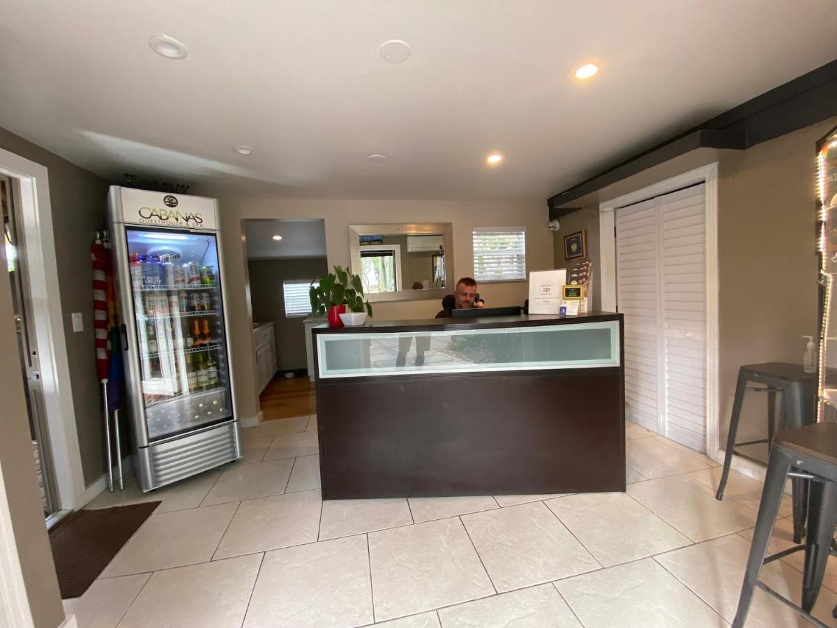 The Cabanas Guesthouse & Spa - Gay Resort Catering To Gay Men Oakland Park Exteriör bild